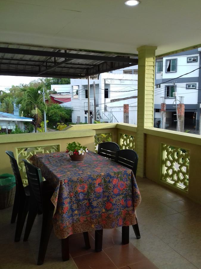 Mai Chenang Guesthouse Pantai Cenang  Dış mekan fotoğraf